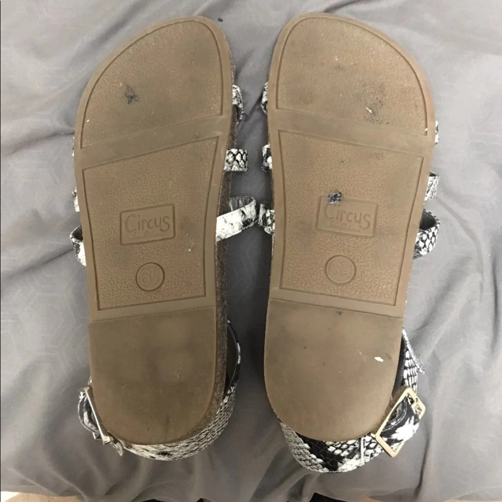 Python sandals. - Picture 3 of 3